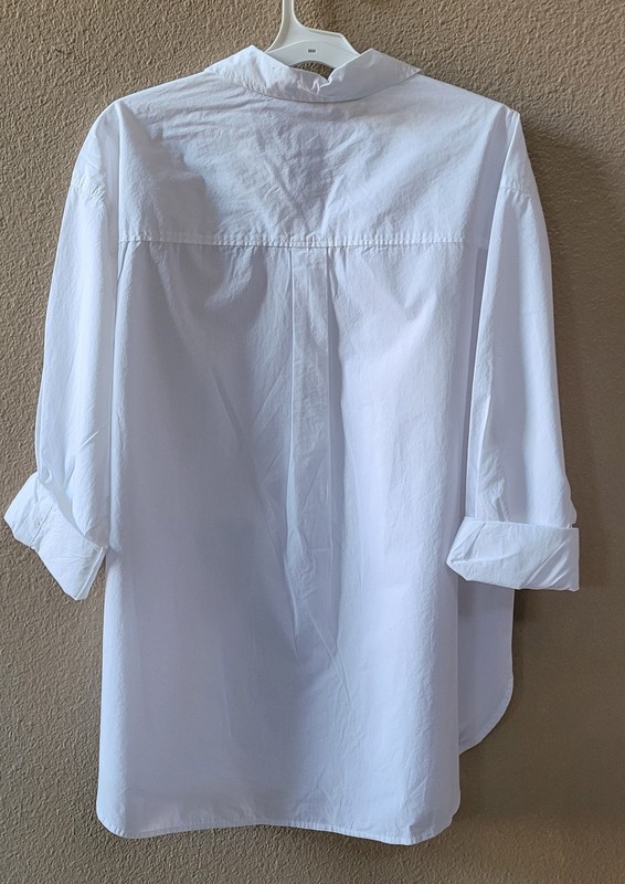 Universal Threads Blouse, Oversize Fit, Long Sleeve Size XL White 100% Cotton gallery