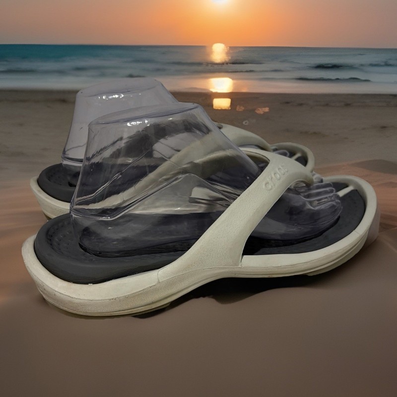Crocs Athens Flip-Flop Sandals Size M7 W9 Gray Thong Comfort Iconic Summer