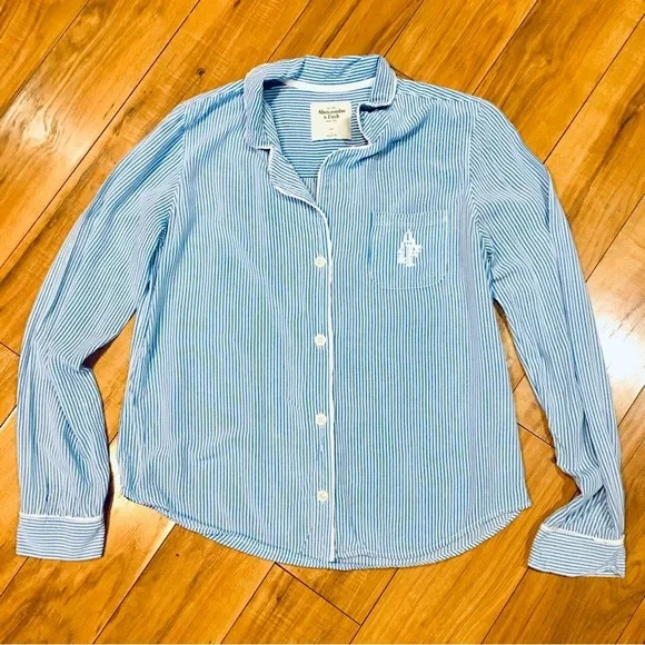 Abercrombie Fitch striped blouse button up top shirt blue white pinstriped gallery