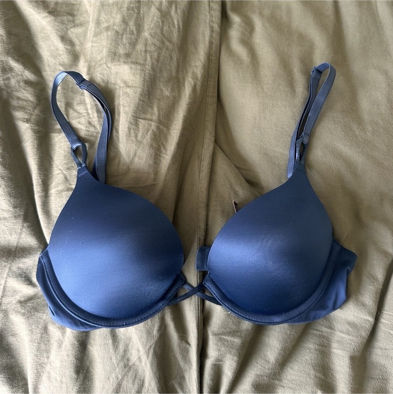 Victoria Secret Bombshell Bra