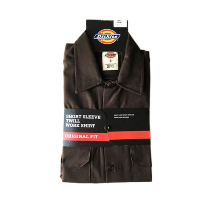 Dickies Men's 1574 Short Sleeve Casual Original Fit Button Up Work Shirt gallery
