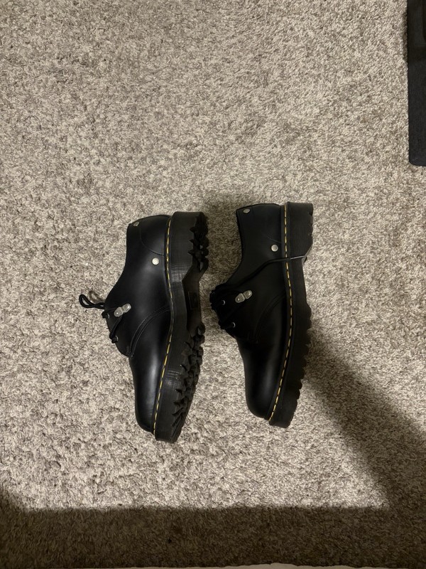 Dr. Martens Men's Black Leather Ankle Boots Lace-Up Round Toe Comfort 13 gallery