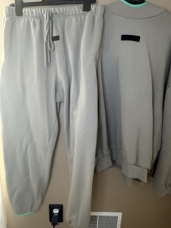 Essential Fear Of God, All Brown Fit With Neon Blue Size Large ￼