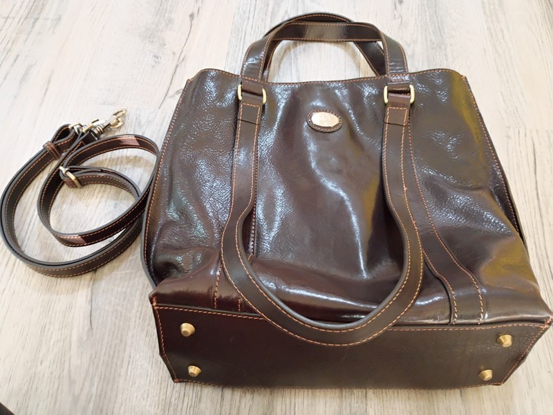 Rustic Leather Hobo/Doctor Bag Style, Handmade High Quality Wear On One Spot gallery