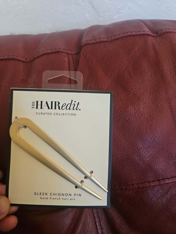 The Hair Edit Sleek Chignon Pin – Large U-Shaped French Hair Pin with a Gold Fin