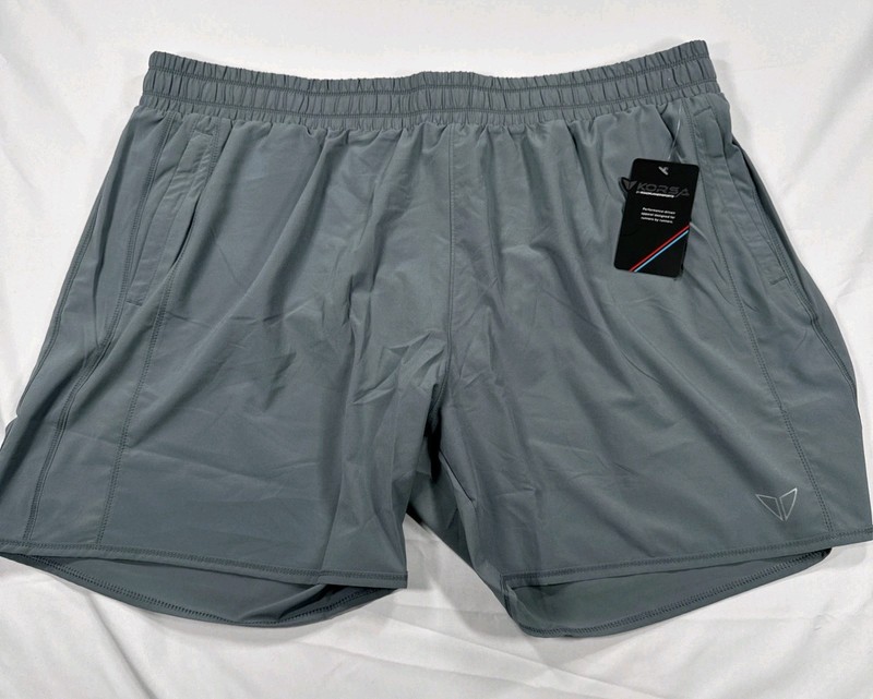 Road Runner Korsa Women’s High Five Pocket 5” Shorts Size XXL New With Tags
