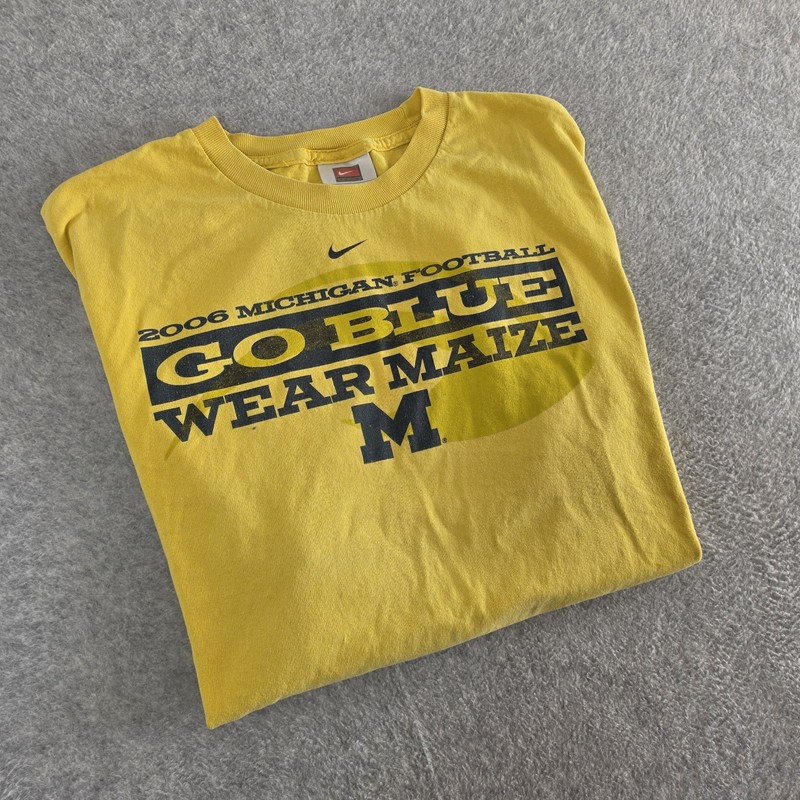 Vintage Y2K Nike Swoosh Michigan Football Yellow XL Sports Nike Team Tag NCAA