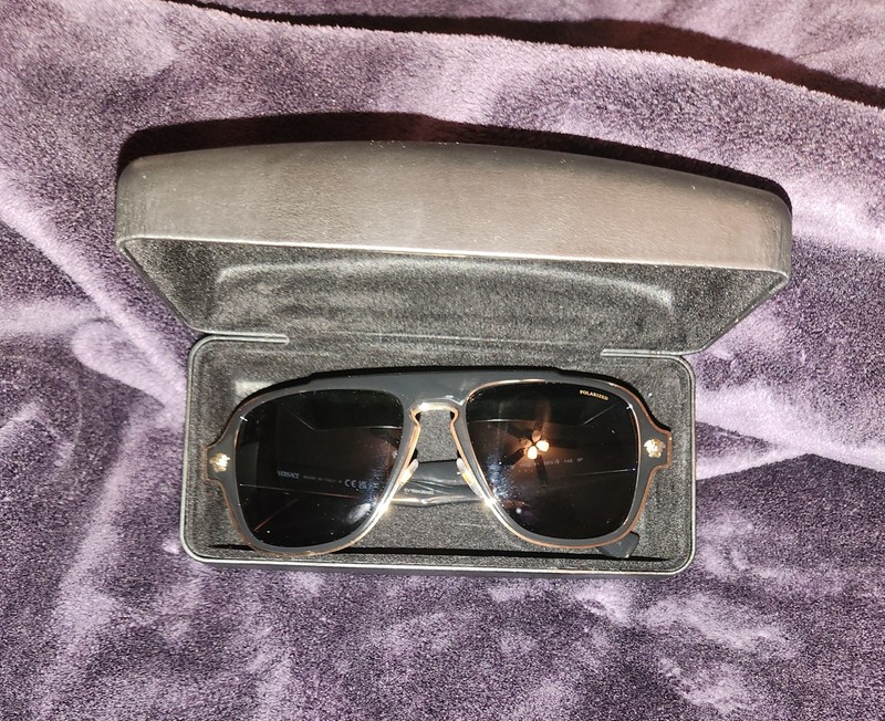 Versace 0VE2199 Men’s Aviator Polarized Black Frame Gray Lenses 56mm 145 gallery