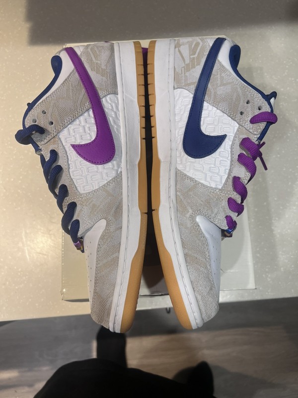 Nike SB Dunk Low Rayssa Leal Men's Shoes Size 14 FZ5251-001 gallery