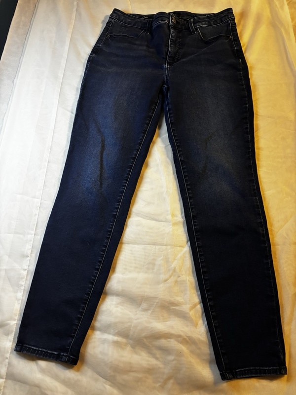Talbots Women’s Blue Dark Wash Jegging Jeans Size 8 Mid Rise Stretch 5-Pocket