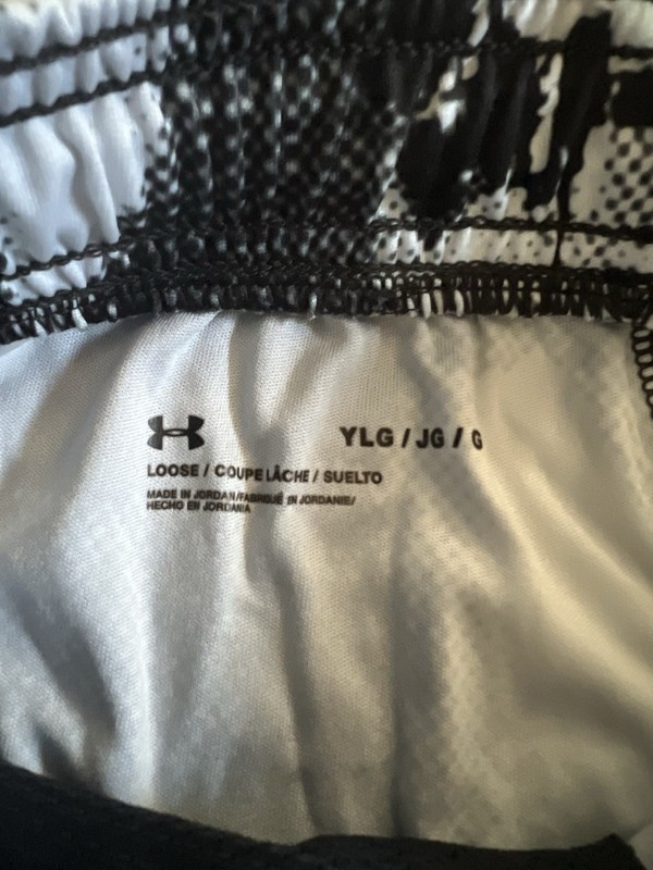 Under Armor Boys YLG Black & White Athletic Summer Sports Drawstring Shorts gallery