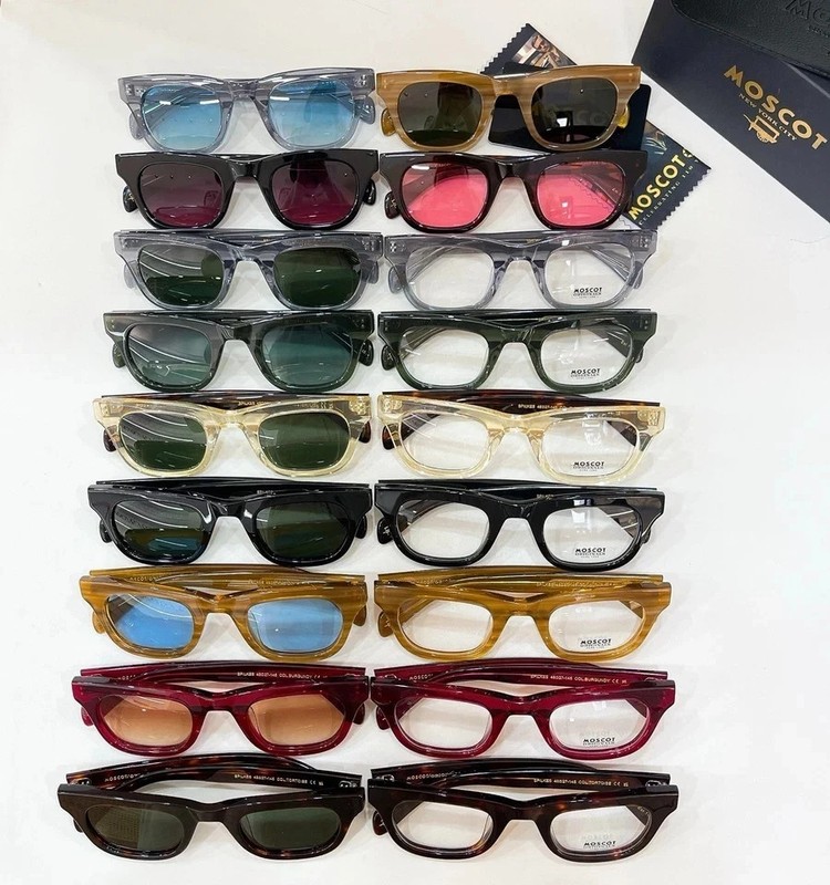 MOSCOT LEMTOSH Wood Grain Frame Blue Lens Sunglasses Handmade Acetate Unisex gallery