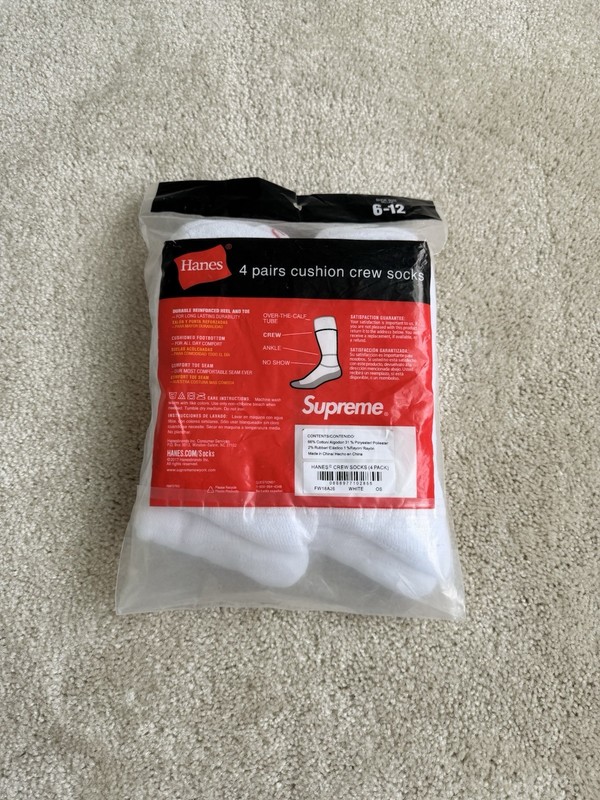 Hanes Supreme Cushioned Crew Socks 4 Pairs White Logo Pattern Size 6-12 gallery