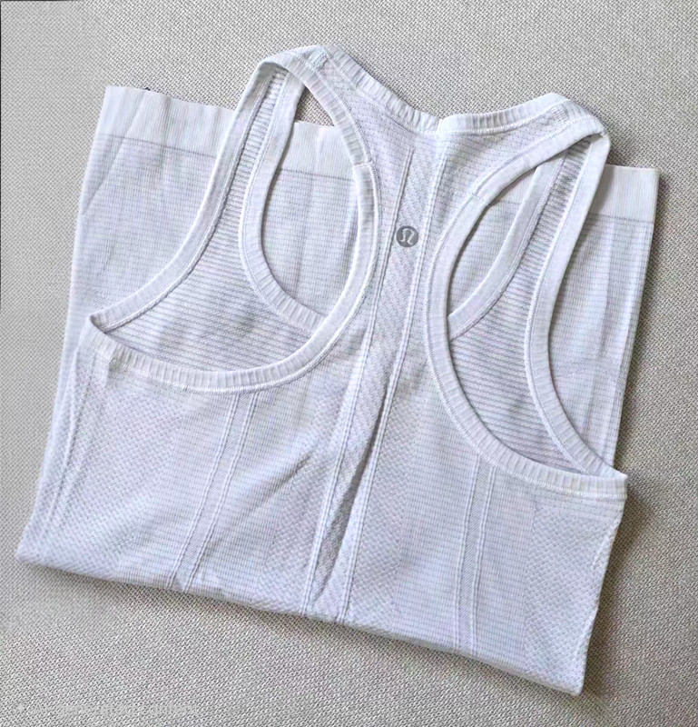 Lululemon – Swiftly Tank – Hip length, Size 2
