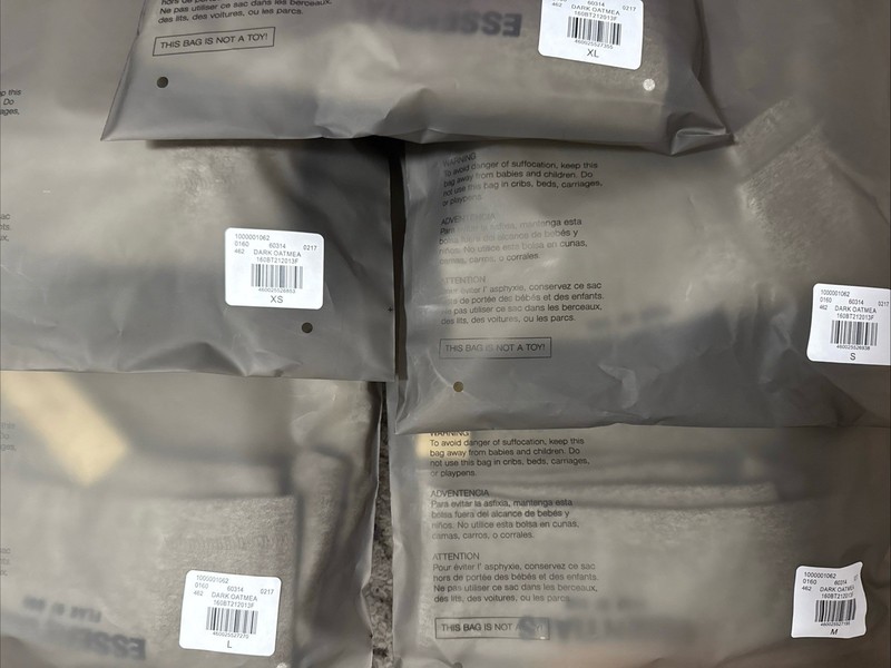 NWT Dark Oatmeal Shorts Essentials Fear Of Gods XS to XXL 100% Authentic✅ gallery