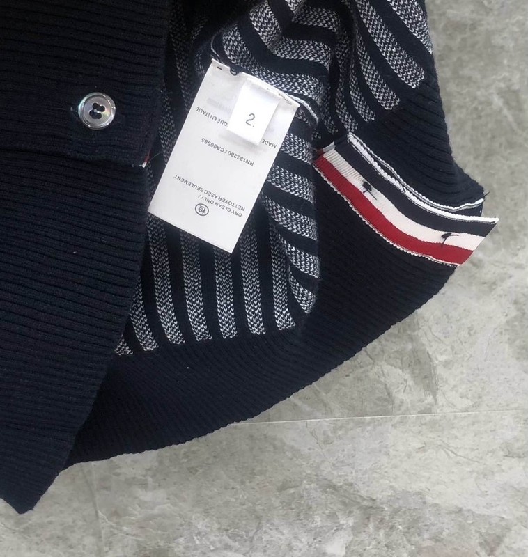 New Thom Browne Vertical Stripe Cotton Knit 4 Bar Polo Shirt 2 Colors SizesM-2XL gallery