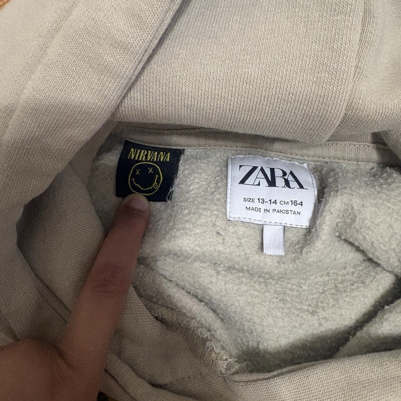 ZARA Boys Nirvana Band Graphic Print Pullover Hoodie Beige 13-14 (CM 164) gallery