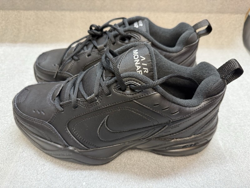 Nike Air Monarch IV Triple Black Leather 415445-001 Men’s Shoes Size 9.5