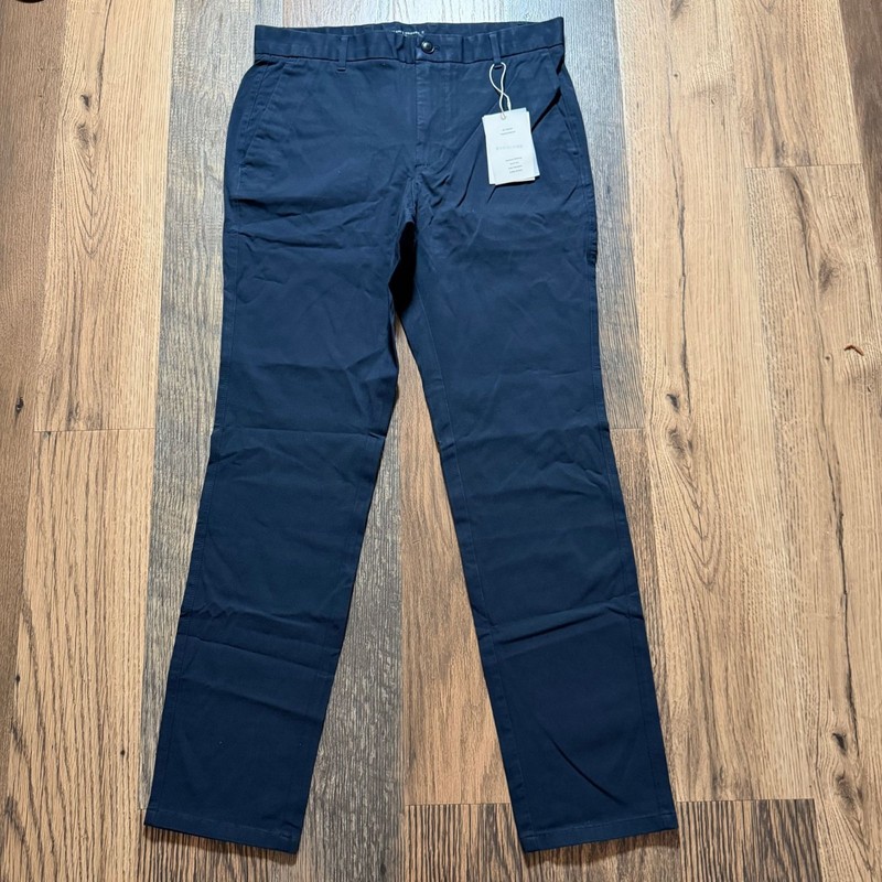 Everlane The Performance Chino | Uniform Deep Navy Slim Fit Size 33x32 NWT gallery