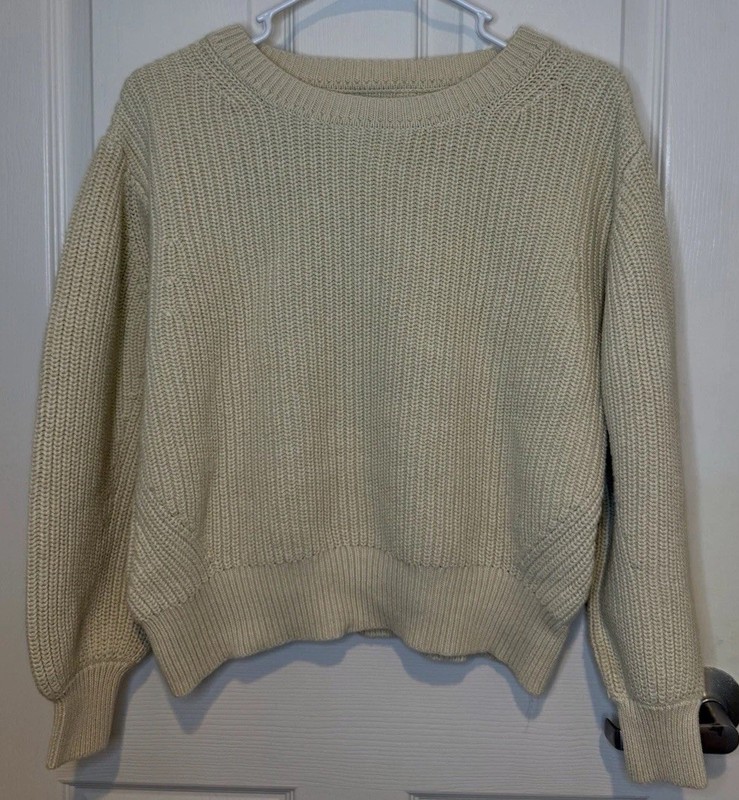GAP 100% cotton Women’s Rib-Knit Crewneck Long Sleeve Pullover Sweater Beige S