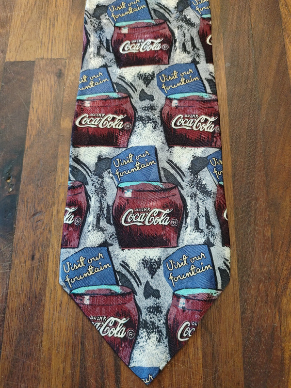 Coca Cola Silk Necktie Visit Our Fountain Advertising Memorabilia Made In USA