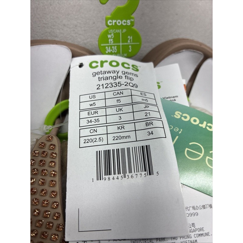 Crocs Getaway Gems Triangle Flip, Color Latte Size W5 212335-2Q9 New With Tags gallery