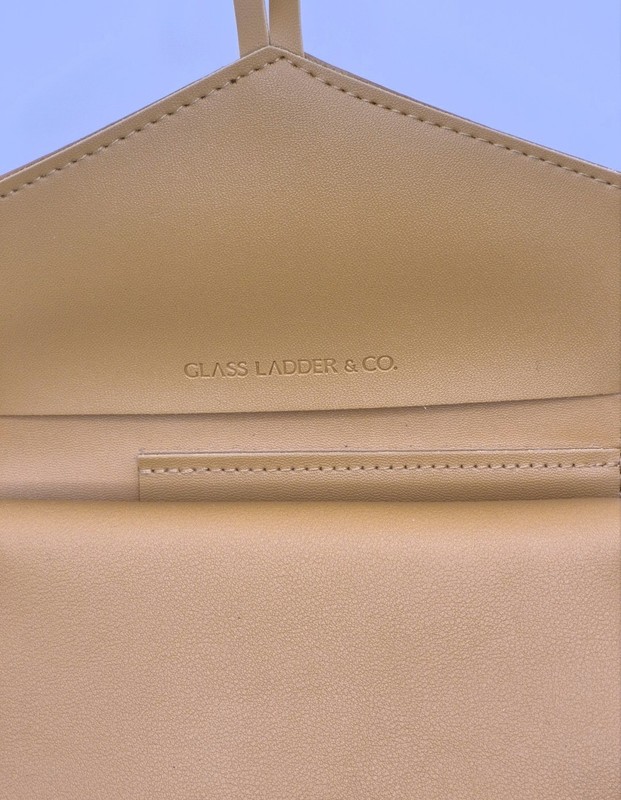 Glass Ladder & Co Katherine Tech Travel Organizer Roll Honey Vegan Leather gallery