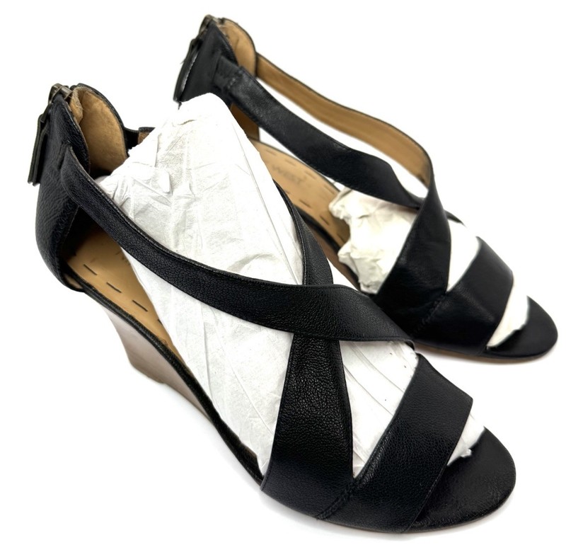 Nine West Women’s Black Leather Wedge Sandals Strappy Peep Toe Size 7M gallery