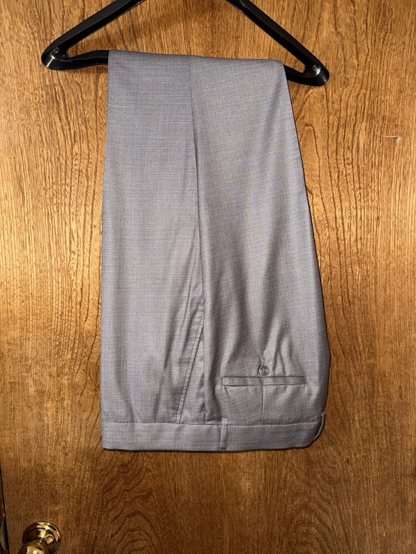 Kenneth Cole Men Suit- 2 Piece Set- Light Gray 46R Pants 38x32 gallery