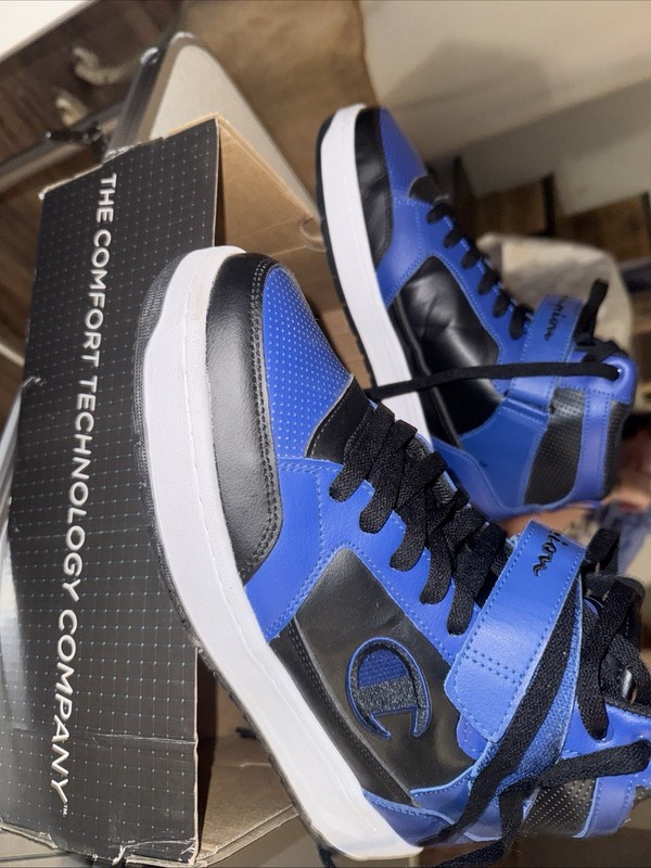 The Comfort Technology Men’s Blue Black Sneakers