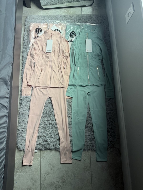 Lululemon Women’s Tracksuit Set M Pink/Green Full Zip Jacket Pants Pockets