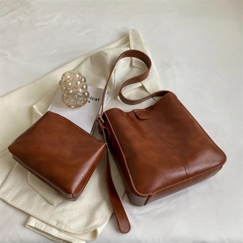 Vintage Leather Bucket Bag Large Brown Hobo Shoulder Purse Oil Wax Work Satchel