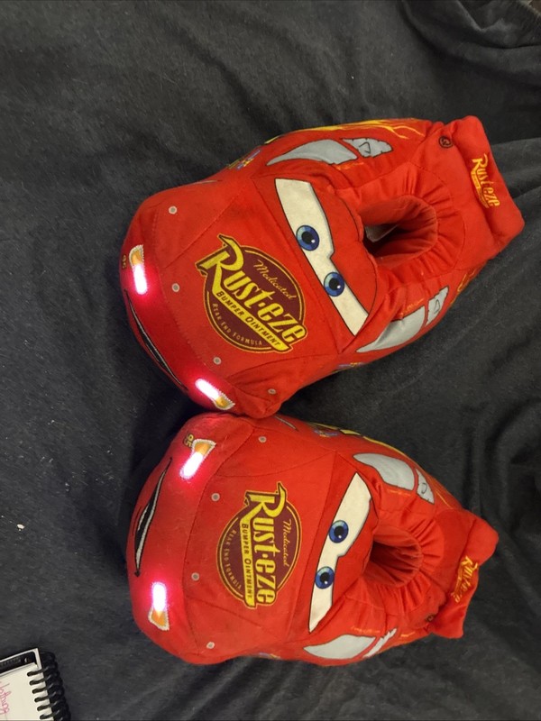 Disney Pixar Car’s Lighting Mcqueen #95 Slippers Toddler Sz M 7/8 Plush Red