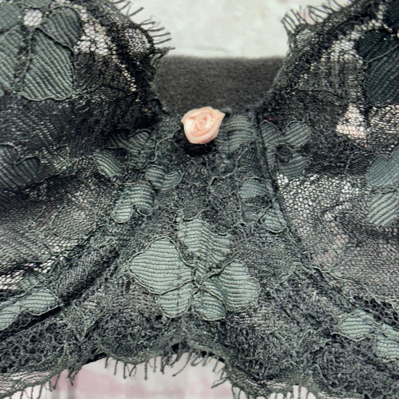 Victoria's Secret Dream Angel Bra without Padding 34C gallery