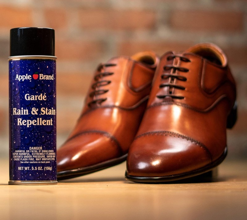 Garde Rain & Stain Water Repellent - Protector Spray For Handbags, Purses,... gallery