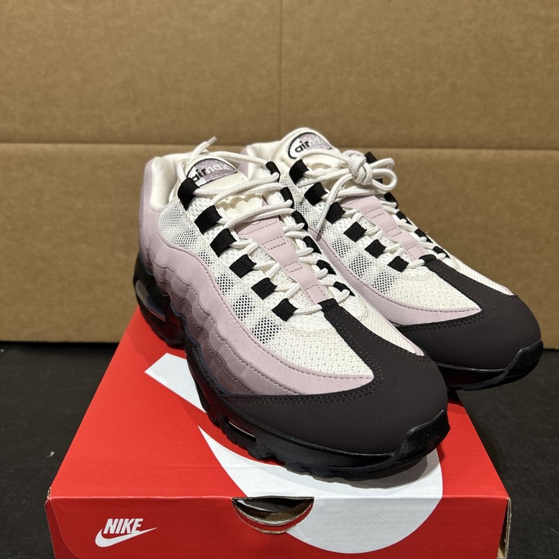 Nike Air Max 95 Big Bubble 'Light Violet Ore' | Women Size 11.5 IQ0277-010 gallery