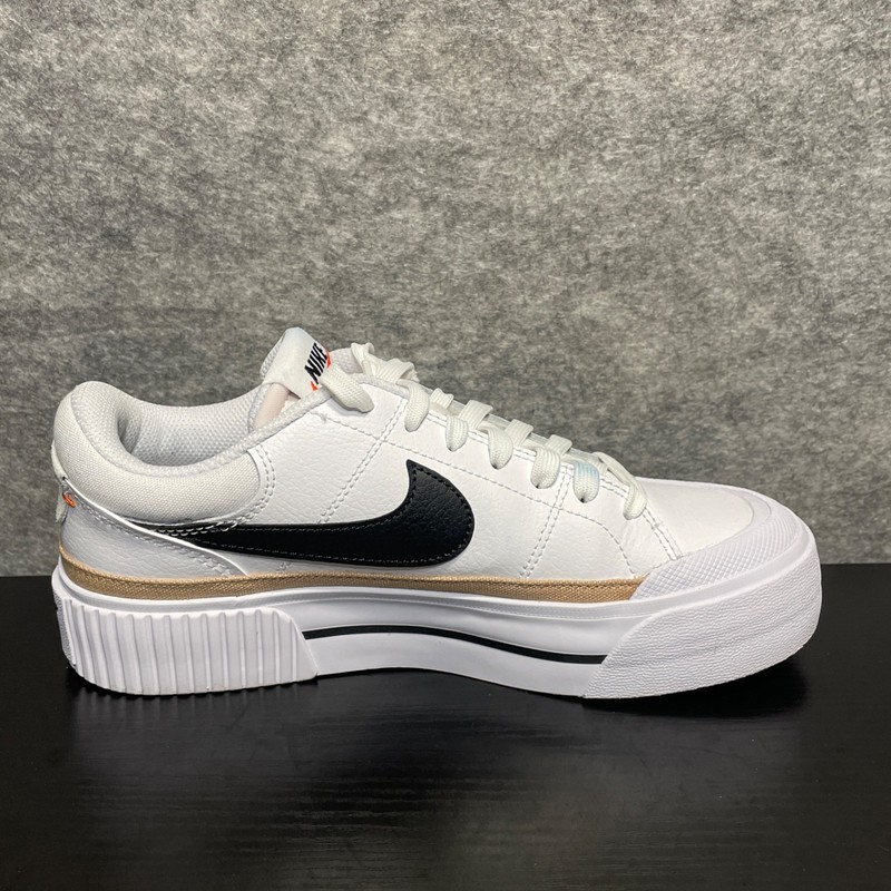 Nike Sneakers Womens 7 White Black Platform Court Legacy Lift Casual Sneakers gallery
