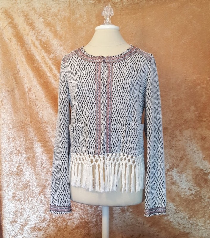 MIss Me Fringe Hem Jacket Sz Large Fun and Funky Casual to Career