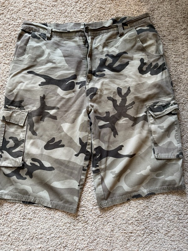 Vintage Makaveli Branded Camo Cargo Shorts Mens 42 Tupac 2Pac Y2K Hip Hop Rap