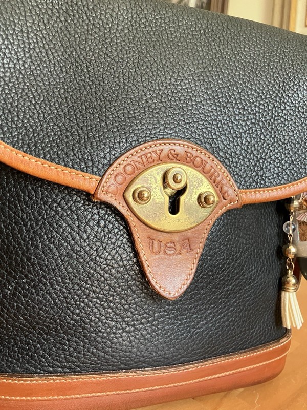 Dooney & Bourke USA Vintage 1980s Cavalry Crossbody
