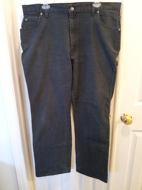2 item lot of men’s dickies black work pants/98 cotton/2 spandex/38X32/pre-owned