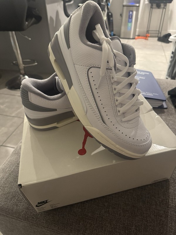 Jordan Air Jordan 2/3 White Cement White/Cement Grey Men’s Low Top Leather