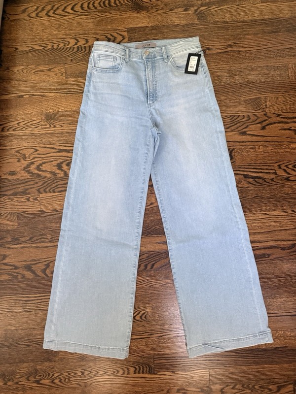 NWT Joe’s Wide Leg Jeans El Salvador Size 28