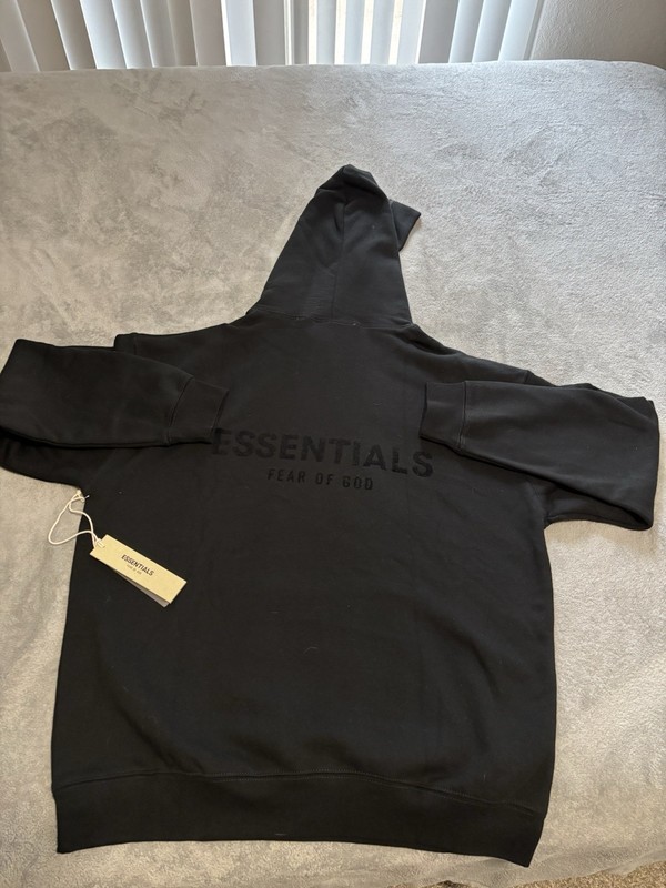 Essentials Fear of God Men's M Black Pullover Hoodie Fleece Cotton Logo Pockets gallery