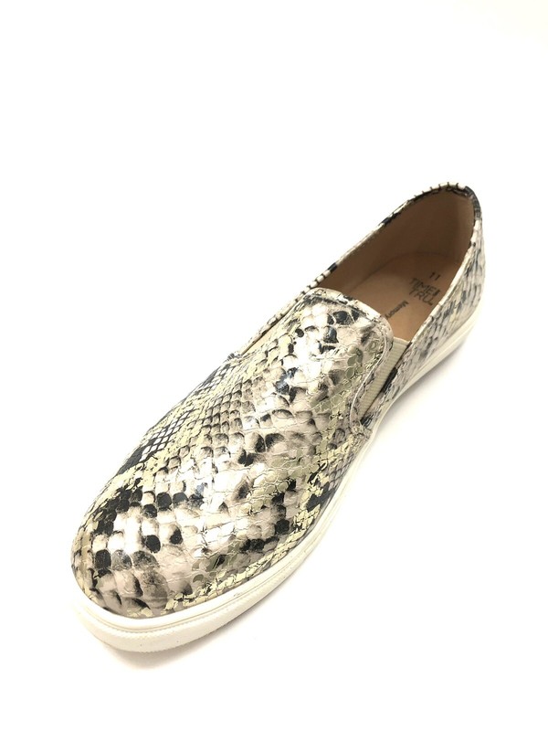 Time & Tru Women's Slip On Sneakers Boat Shoes Snake Print Black Beige Size 11 gallery