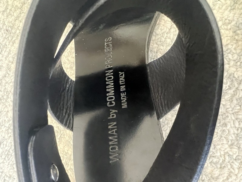 WOMAN BY COMMON PROJECTS Black Flat Leather Gladiator Sandals Size 39 / 8.5-9 gallery