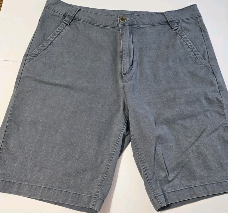 Horny Toad Men’s Gray Canvas Chino Shorts Flat Front Button Slash Pockets Casual