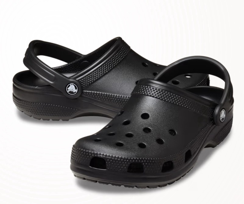 Crocs Black 9M men’s – 11W Women’s Classic Clogs Fast Shipping. 🐊