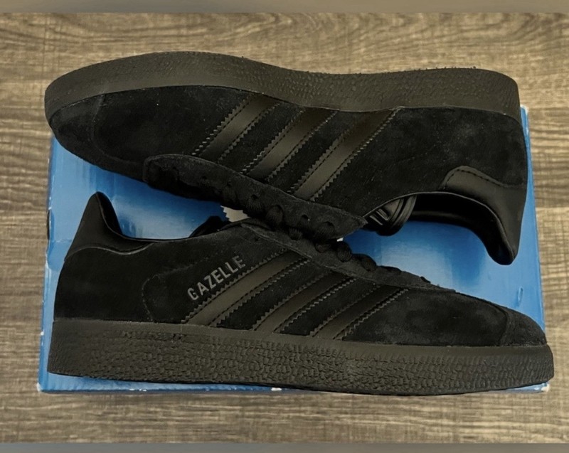 Adidas Gazelle Men's Shoes Core Black Color Size-4 gallery