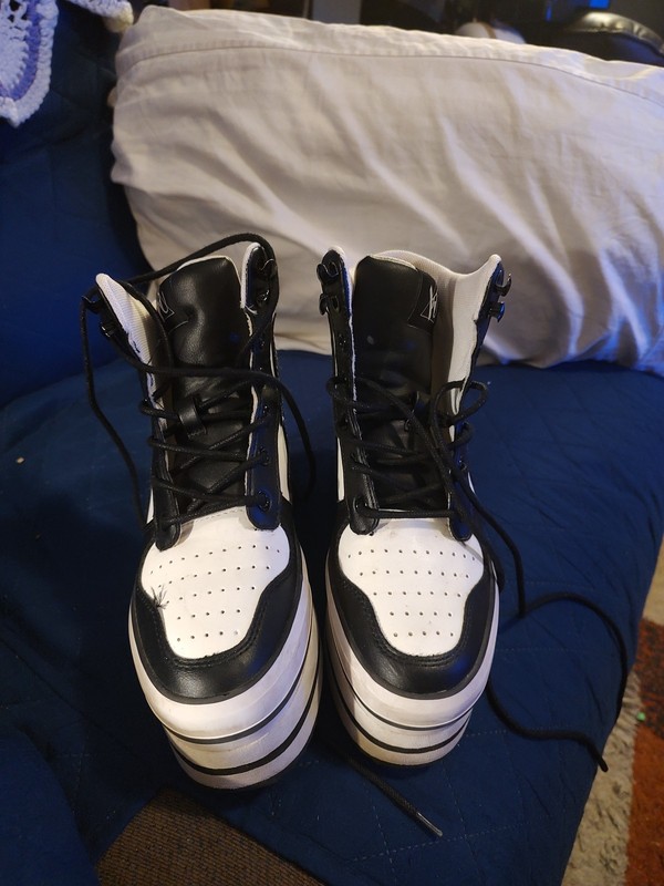 YRU Shoes Elevation Kourt Platform White/black Size 5 Lightening Alien
